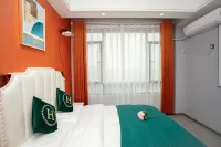 Xiyue Cinema Apartment (Changzhou North Railway Station)