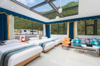 Jixin Homestay (Kangding Bus Station) Hotels near Kangding City