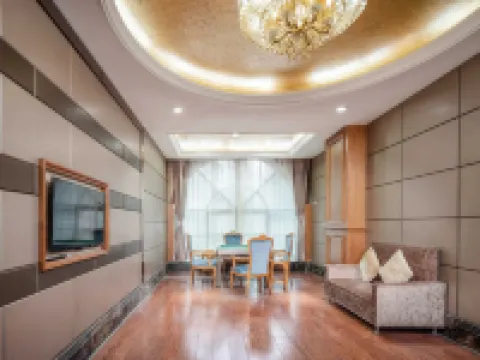 Tiansheng Hotel Hotels in Nanchong
