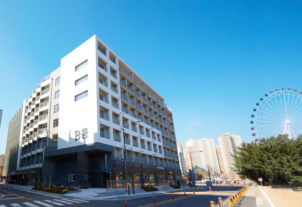 10. 속초컨피네스비치..