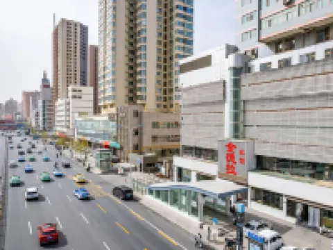 Lanzhou Jindela Hotel (Gansu Cancer Hospital Xiaoxihu Subway Station) Hotels near Statue of Mother Yellow River