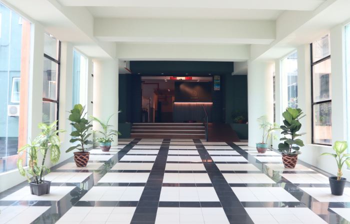 Room V Kluang parade by SECOM