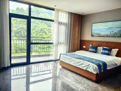 Yuxian Zhanqi Fishing Deng Homestay Hotels near Flower-selling Fish-shaped Village