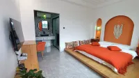古藍丹姆的小院（離街店）