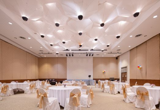 수팔라이 시닉 베이 리조트