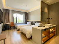 Yueqingju Hotel