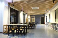 Zibai Yunju Holiday Apartment