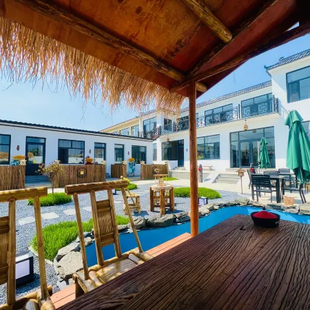 Dongyin Xiangju Boutique Stay (Chilechuan Grassland)