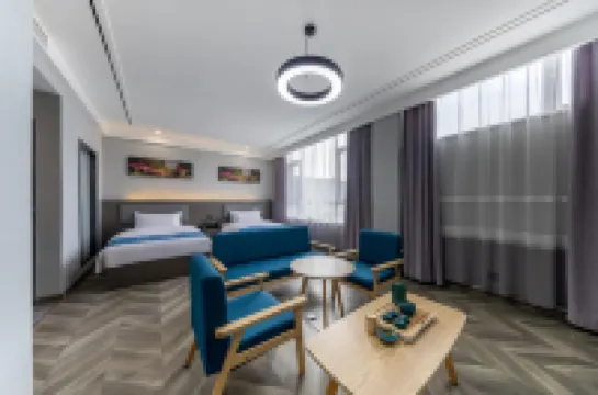 Home Inn UP Huayi Selected Hotel (Junan Lingang Development Zone)