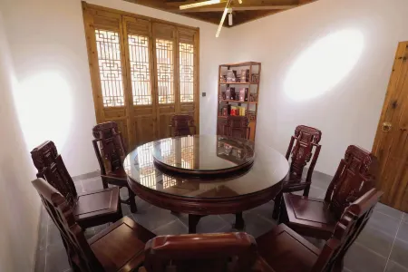 Mount Huangshan Guju Home stay (Chengkan Ancient Town Store) Отели рядом с достопримечательностью «Cheng Kan»