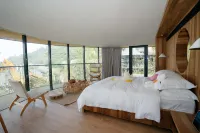 Trip.com Group Country Retreats (TREEWOW Anqing Joint Resort） Hotels in Anqing