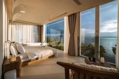 Dali Huali Designer Seaview Homestay Отели в г. Живописная местность Caicun