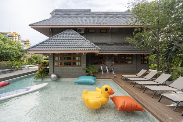 Phrip Phri Luxury Pool Villas(พริบพรี ลักชัวรี่ พูลวิลล่า)_1