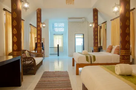 Baan Tawai Lanna Resort Отели рядом с достопримечательностью «Wat Tham Praditsathan»