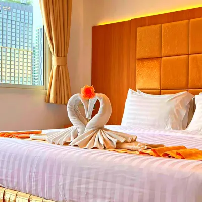 The Grand Lodge Pattaya ที่พักพัทยา โรงแรมใกล้คลาสสิค คาราโอเกะ
