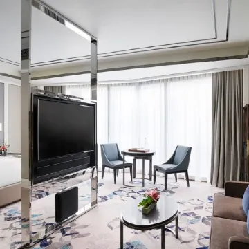 Hotel Okura Manila at Newport World Resorts