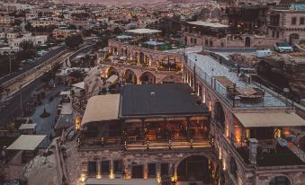 Şah Saray Cave Suites Halal Hotel