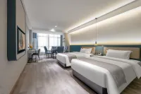 Aidu Chuangxiang Hotel (Yudong High-speed Railway Station)