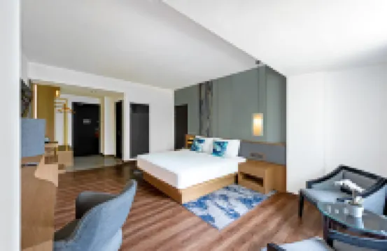 Oakwood Hotel & Apartments Taman Mini Jakarta - Cheap