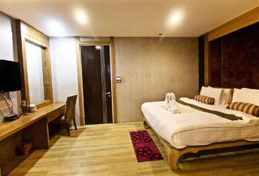 ห้องจูเนียร์สวีทพร้อมอ่างอาบน้ำส่วนตัว