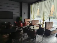 โรงแรมจินไห่อู่จิน ฉางโจว (สถานีรถไฟ ศูนย์กีฬาสนามกีฬาโอลิมปิก) โรงแรมใกล้Cuizhu (การก่อสร้าง)