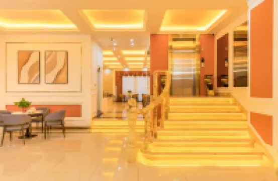 โรงแรมรอยัล พาเลซ (ถนนเป่ยหยวน หลินอี้)