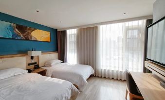 Linyi Lanhu Xiu Hotel (Huanglong Wetland Park Branch)