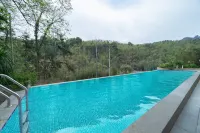 Qiannan Bamboo Sea Yanqi. Private Tang Homestay