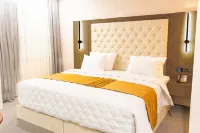 Nour Hayat Hotels near Saadat Abad's Abol