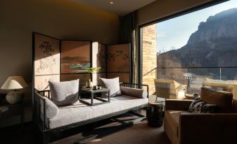 Linzhou Buyuan Taihang Cultural Resort Hotel