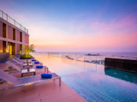 Somerset Harbourview Sri Racha Hotels in Si Racha