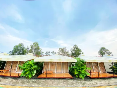 Buana Glamping Hotels in Pangalengan