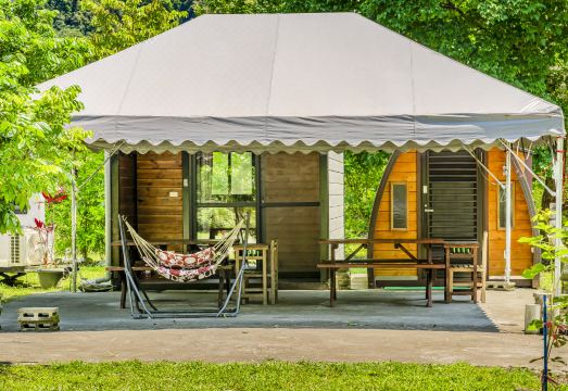 나 선 나 구의 외관 및 입구 이미지