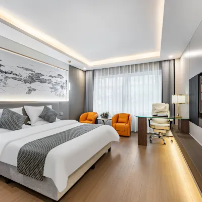 Jiangnanxi Hotel (Guangzhou Qiaopanyu Square Metro Station) Hotels near Panyu Square