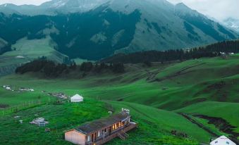 Qiongkushitai Fanjing Mountain House Homestay