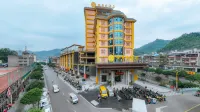 Jinxiu Hotel (Shanshui Yaocheng Scenic Area) Hotel dekat Jinxiu National Folkway Pedestrian Street