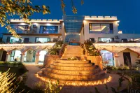 Huocheng Moshanghua Homestay