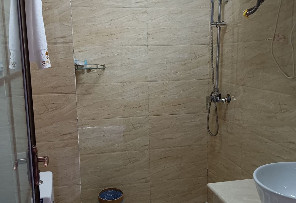 2. 주즈 선샤인 호..