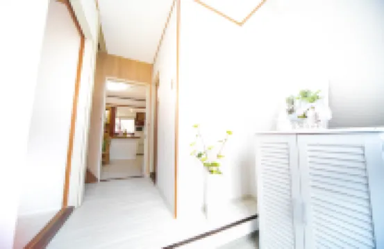 Higashiomi Large House