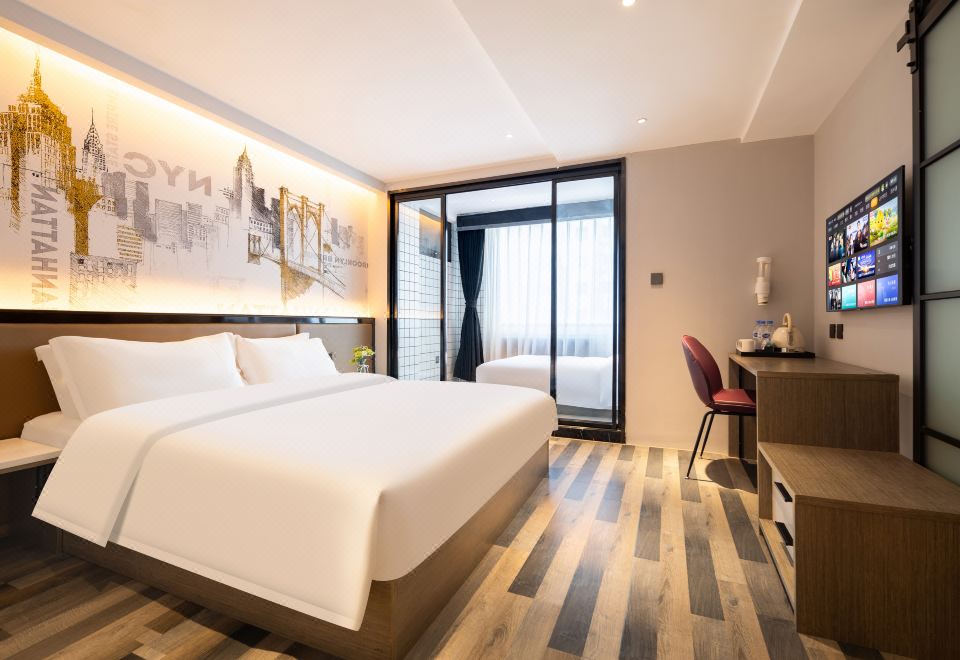 궈스 호텔 주변 상업 지구 모습