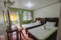 Summer Homes Beach Front Resort and Cottages Port Barton - balcon