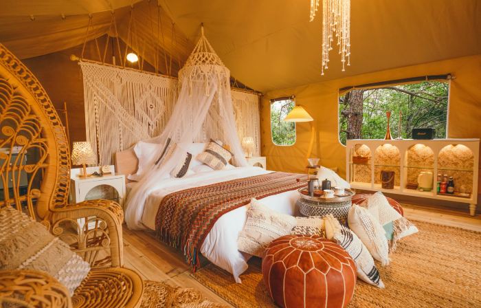 Shuye · Hidden Luxury Wilderness Camping Hotel (Sanbaishan)