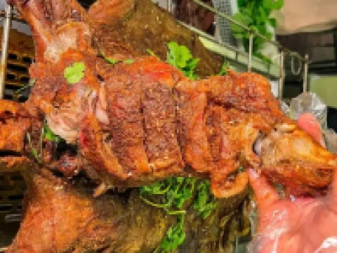 Ruoergi Yucang Haro Homestay