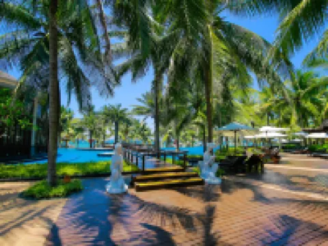 Crowne Plaza Danang Hotels near The Marble Mountains