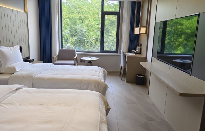 Juemt Hotel