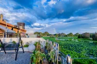 Puzhehei Shanhe Lakeview Boutique Hotel (Puzhehei Scenic Area) - 駐車場