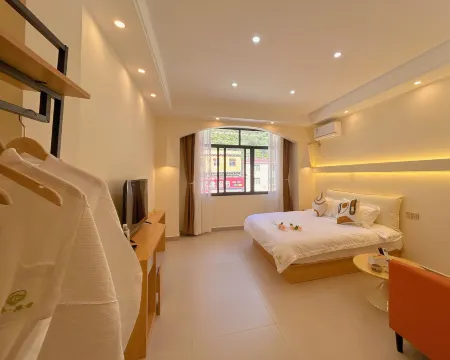 Batang Lanshe Boutique Stay Отели рядом с достопримечательностью «Hot Spring Boiled Tibetan Eggs»