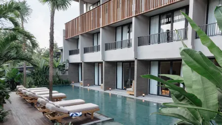 The Akasha Canggu Hotel Отели рядом с достопримечательностью «Бамбак Парк Виллас»
