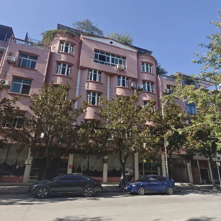 Changshun Nationality Hotel