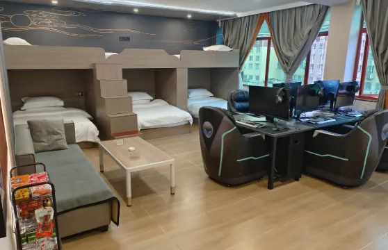 江達艾特電競酒店